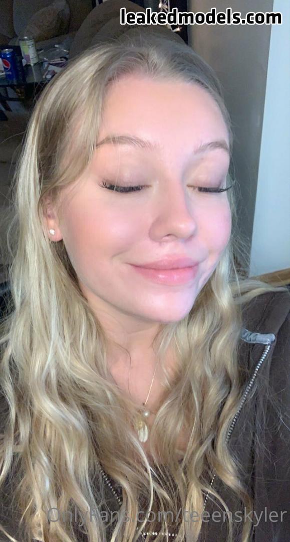 Teeenskyler Naked (10 Photos) – Leakedmodels