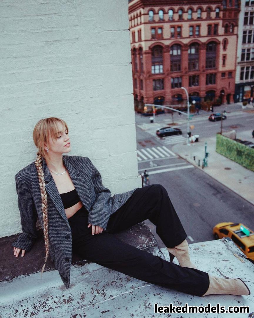 Emma-Brooks Naked (11 Photos) – Leakedmodels