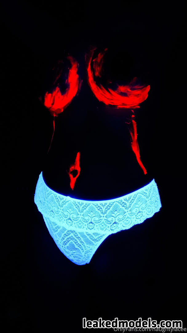 Naughtylacee Naked (11 Photos) – Leakedmodels