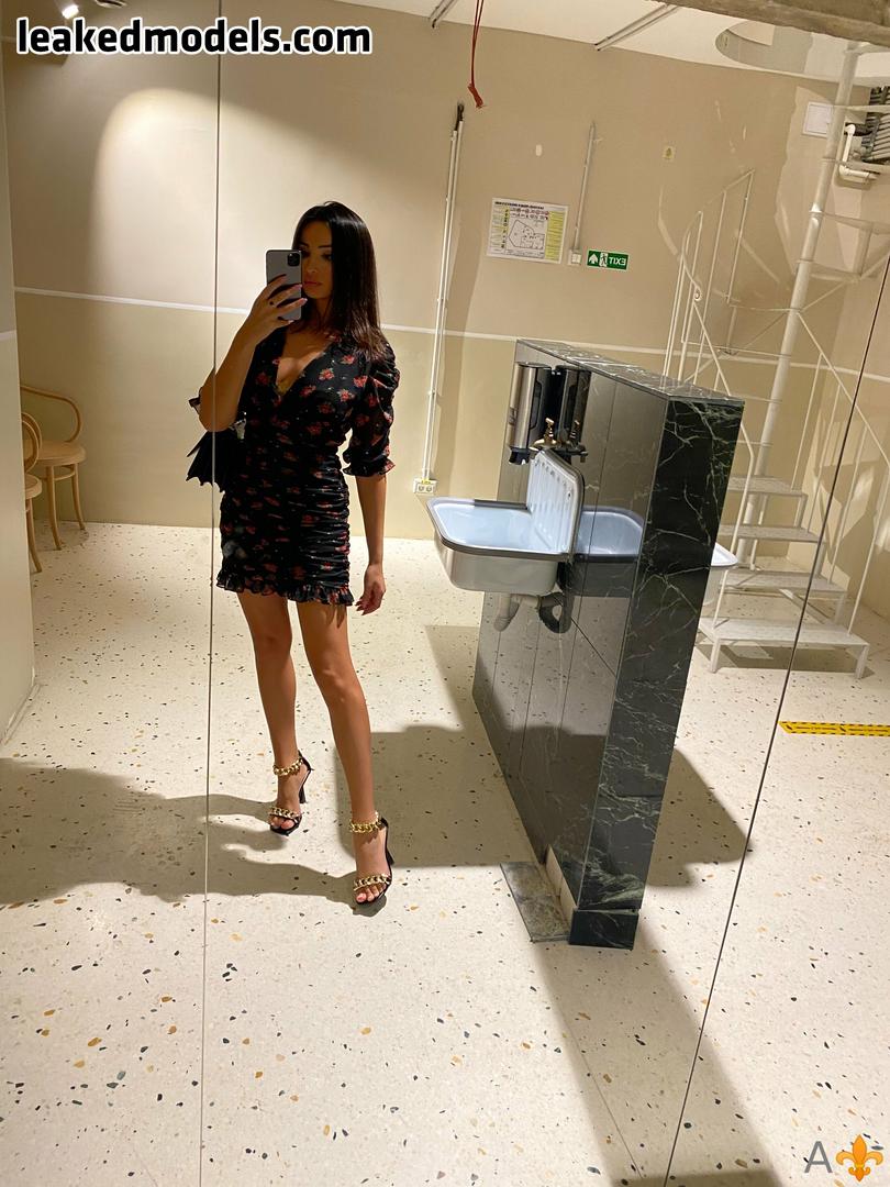 Alyssia-Kent Nude (12 Photos) – Leakedmodels