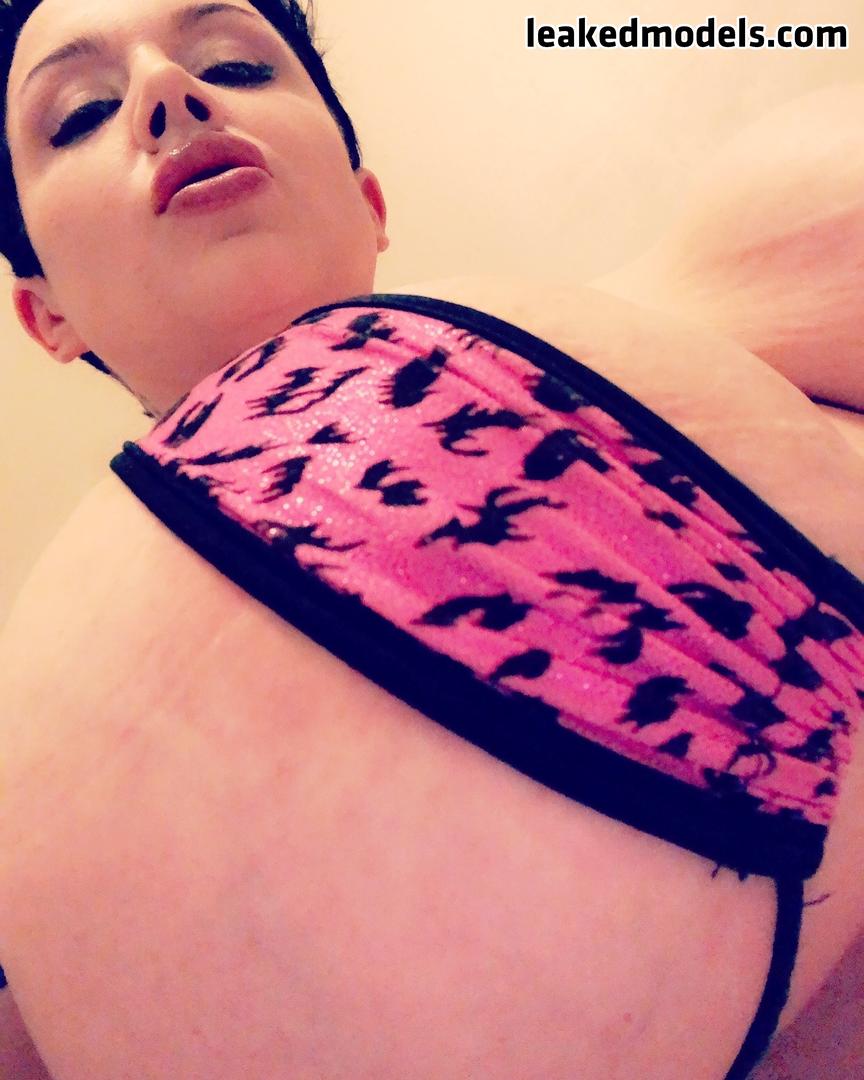 Giagotham666 Nude (13 Photos) – Leakedmodels