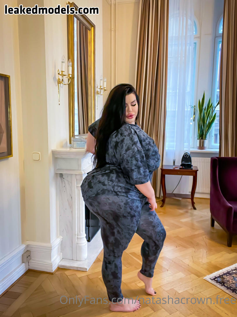 Natashacrown-Free Nude (12 Photos) – Leakedmodels