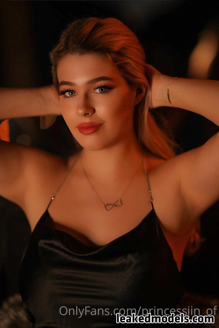 Princessiin-of Naked 8