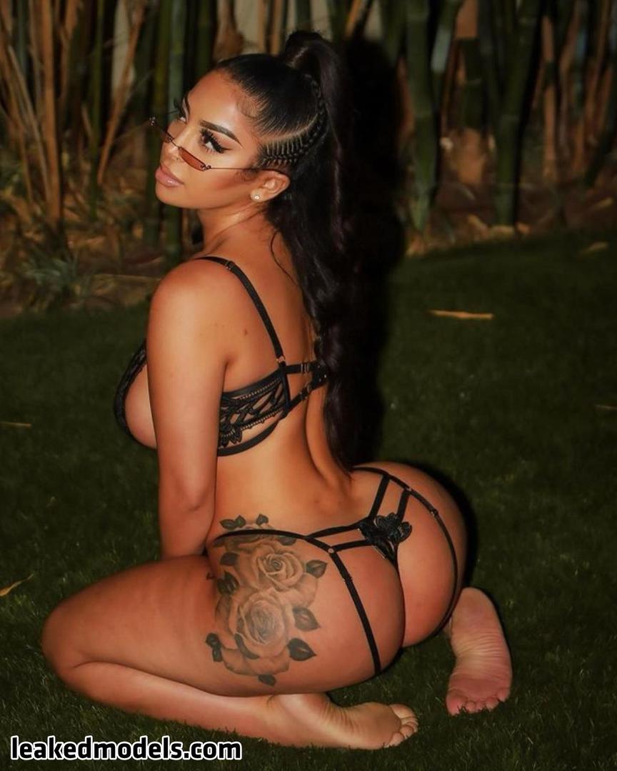 Purrrsian-P Nude (12 Photos + 1 Video) – Leakedmodels