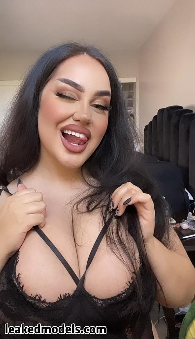 Rayven Nude (10 Photos) – Leakedmodels