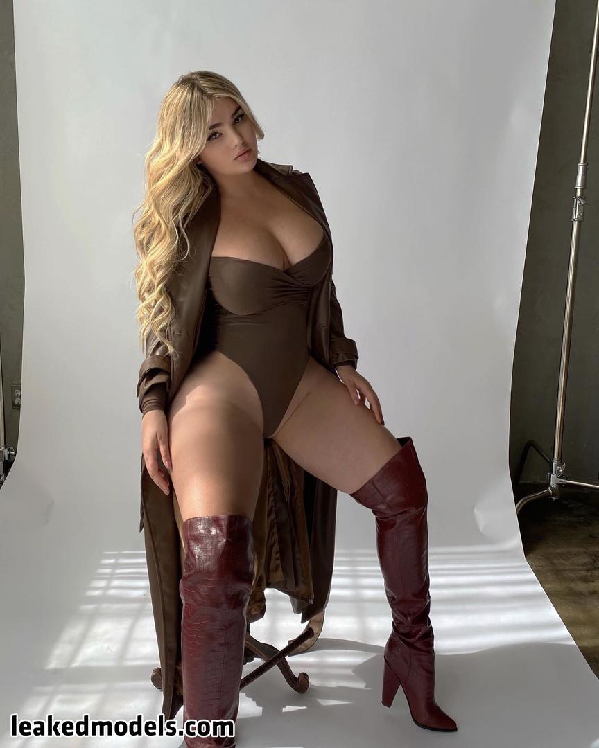 Anastasia-Kvitko Naked (10 Photos) – Leakedmodels