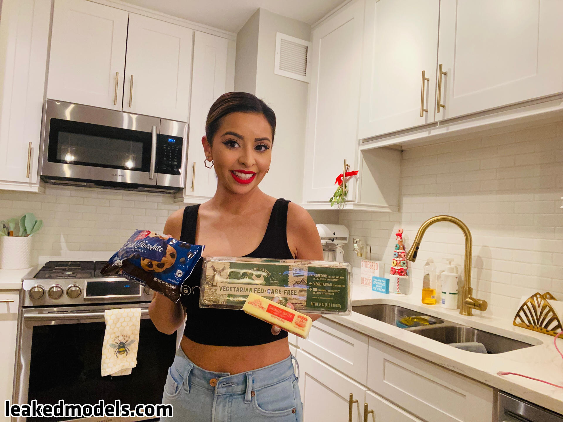 Irisinthekitchen Nude (13 Photos) – Leakedmodels