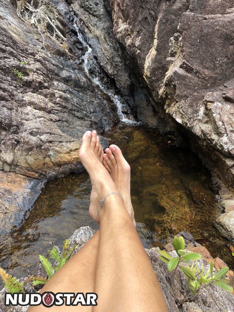 Bigfeetasian Leaked Photo 64