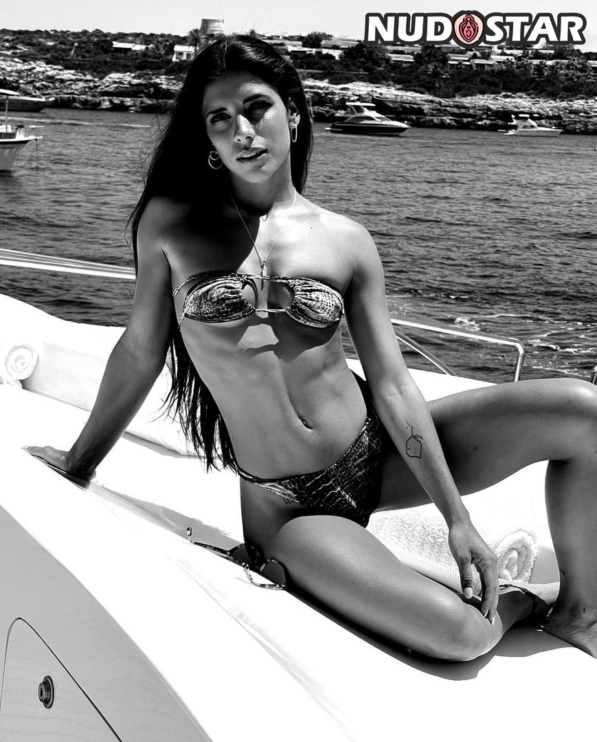 Estela Cruz Leaked Photo 26