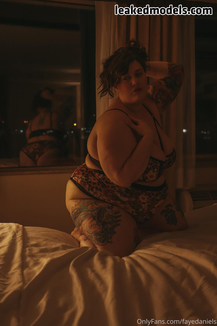 Fayedaniels Nude 5