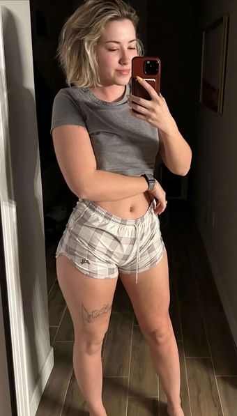 Alice Klomp / Pineapplebrat / Pineapplebratt79 Nude Leaks Onlyfans  – Leaked Models
