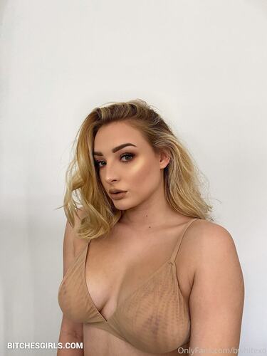 Beckii Whiting Nude Twitch – Beckiiwhiting Onlyfans Leaked Nudes