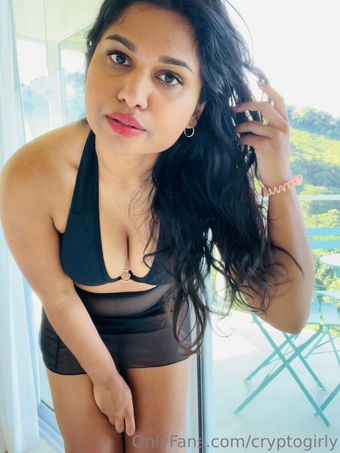 Cryptogirly / Miss Patel Nude Leaks Onlyfans  – Leaked Models