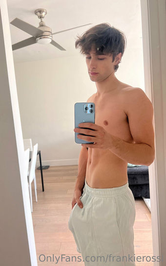 Frankierossi / Itsfrankierossi Nude Leaks Onlyfans  – Leaked Models