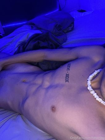 Hesxriley Nude Leaks Onlyfans  – Leaked Models