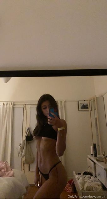 / Lucia-Colosimo / Itslilmissbambi / Littlemissbambii / Lucci Baby / Luciaacolosimo Nude Leaks Onlyfans  – Leaked Models