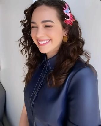 Mary Mouser / Missmarymmouser Nude Leaks Onlyfans  – Leaked Models