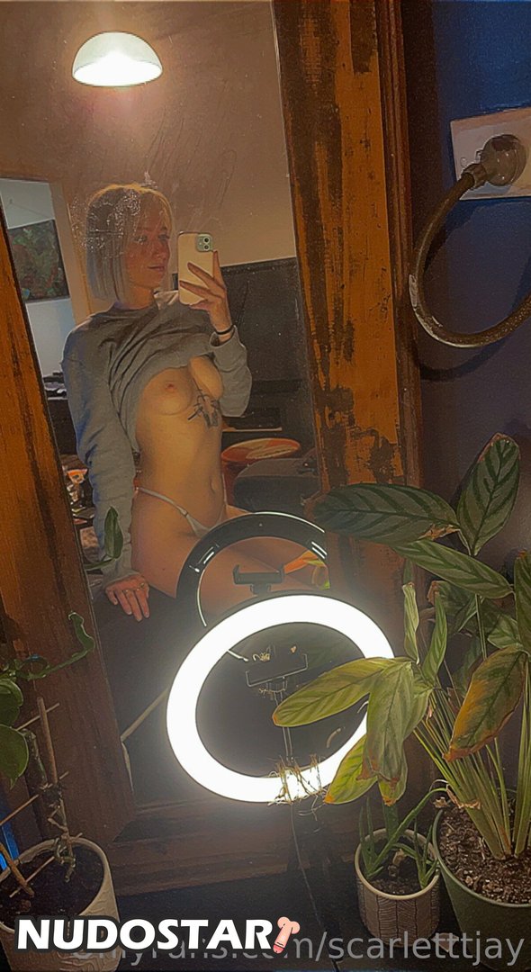 Scarletttjay Leaked Photo 40
