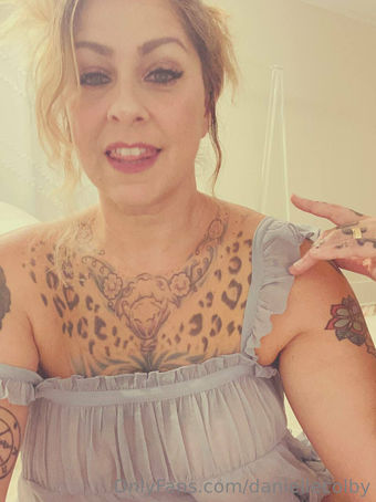 Danielle Colby / Daniellecolby / Daniellecolbyamericanpicker Nude Leaks Onlyfans  – Leaked Models
