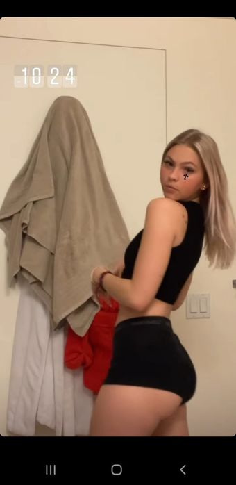 Jordyn Jones / Jordylee.jones / Jordynjones Nude Leaks Onlyfans  – Leaked Models