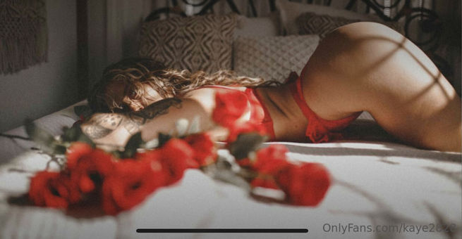 Kaye2828 / Oliviakayemyers / Hypnotictits Nude Leaks Onlyfans  – Leaked Models