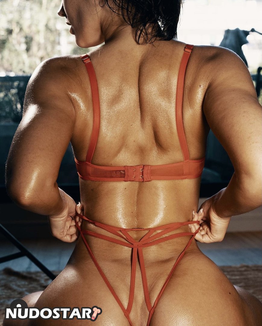 Laura Jane Dunkerley Leaked Photo 39