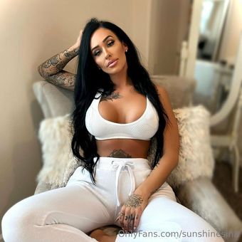 Sunshinesina / Sunshinesinaxo Nude Leaks Onlyfans  – Leaked Models
