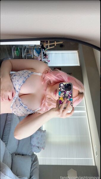 Ashtronova / Justasecret892 Nude Leaks Onlyfans  – Leaked Models