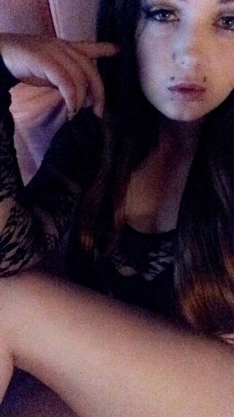 Blazing Phoenix / Rising Phoenix / Risingphoenixwellness / Therealmotherlucifer Nude Leaks Onlyfans  – Leaked Models