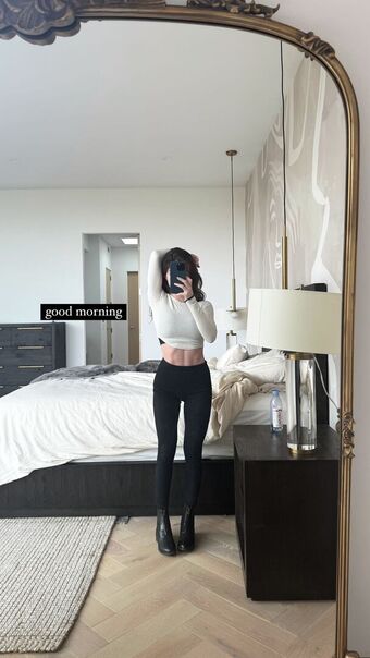 Chrissy Costanza / chrissycostanza Nude Leaks OnlyFans  – Leaked Models