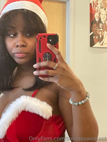 santassweetest Nude Leaks OnlyFans Photo 19