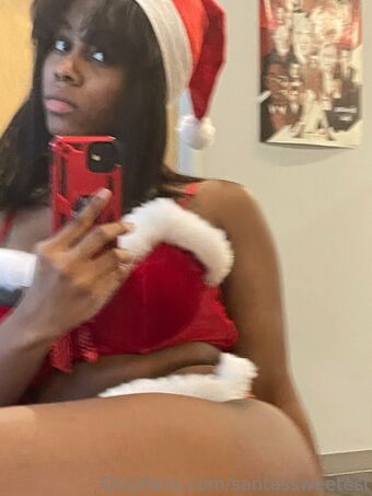 santassweetest Nude Leaks OnlyFans Photo 17