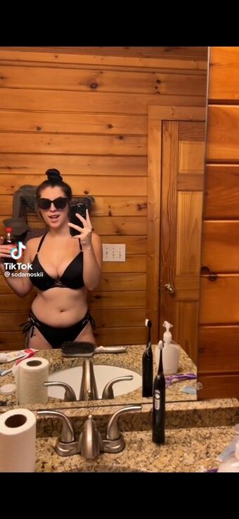 Sodamoskii Nude Leaks Onlyfans  – Leaked Models