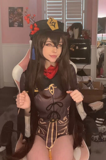 __emiki / em098 / emik28 / emiki / emiki28 / ilovekitties.28 Nude Leaks OnlyFans  – Leaked Models