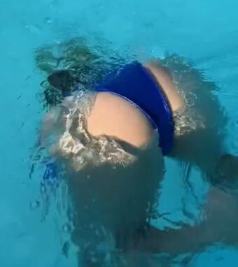 Chrissie Mayr / chrissiemayrpod Nude Leaks OnlyFans  – Leaked Models