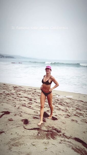 Elisabetta Canalis / littlecrumb_ Nude Leaks OnlyFans  – Leaked Models