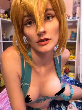 falinxie Nude Leaks OnlyFans Photo 4