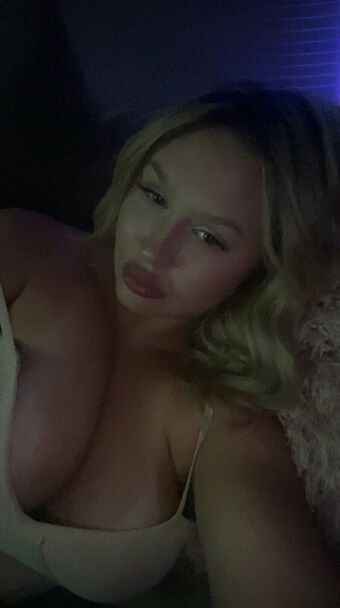 gelina.marie Nude Leaks OnlyFans Photo 5