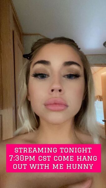 Hailsbee / hailsbbyy Nude Leaks OnlyFans  – Leaked Models