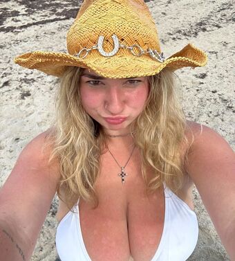 Jolieboero / jolie_u Nude Leaks OnlyFans  – Leaked Models