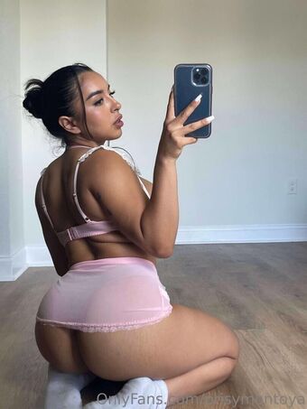 Prisy Montoya Nude Leaks OnlyFans Photo 22