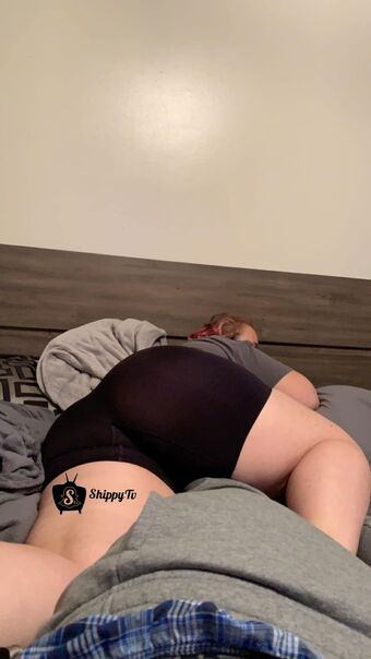 theyhateshippy Nude Leaks OnlyFans Photo 7