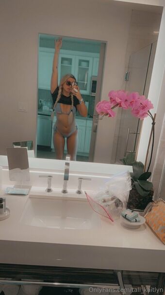 Tali Kaitlyn Nude Leaks OnlyFans Photo 5