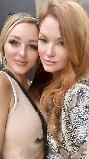 Tamara Sue Thorne / tamarasuethorne / tamarathornegould Nude Leaks OnlyFans  – Leaked Models