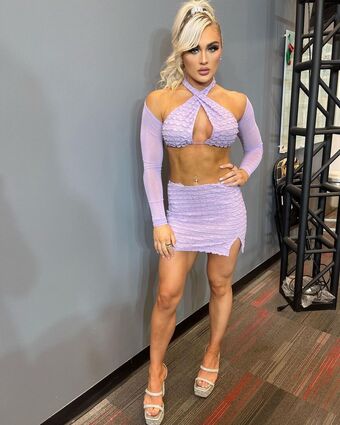 Tiffany Stratton / tiffanywwe Nude Leaks OnlyFans  – Leaked Models