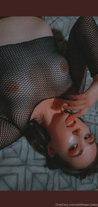 wildflower.babe / wildflowerbabe.boutique Nude Leaks OnlyFans  – Leaked Models