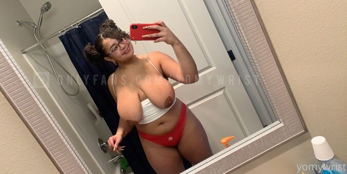 yomywrist Nude Leaks OnlyFans Photo 14