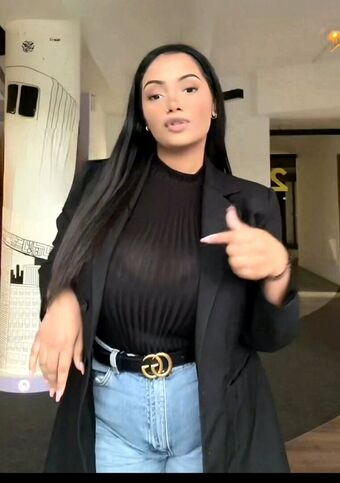 Zina Hadid / moroccanzina_ / therealzinax / zinahadid Nude Leaks OnlyFans  – Leaked Models