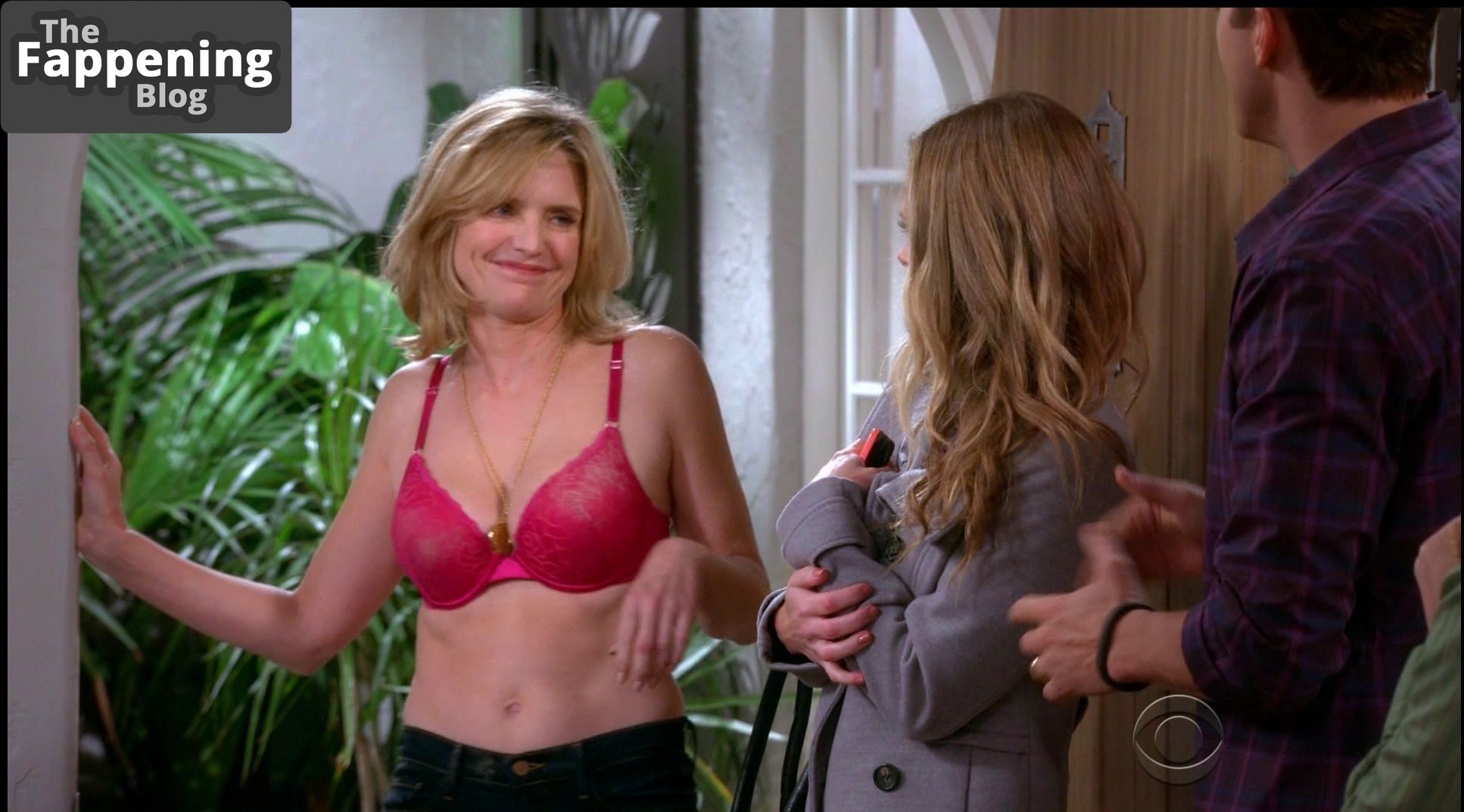 Courtney Thorne-Smith Hot (6 Pics)
