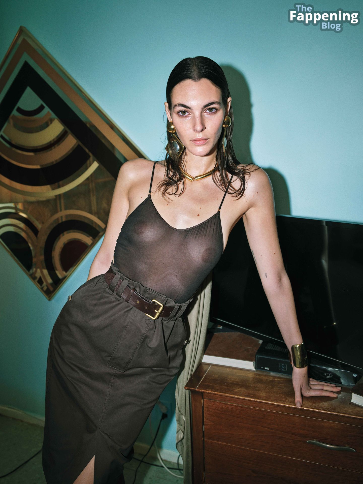 Vittoria Ceretti Nude & Sexy – ELLE US March 2024 Issue (14 Photos)